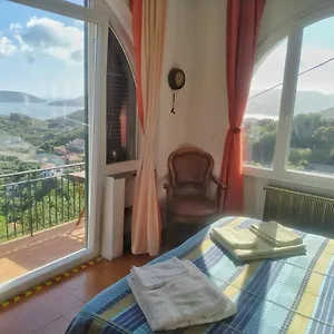 Frühstückspension Ai Canarbin - Colline Di, Lerici